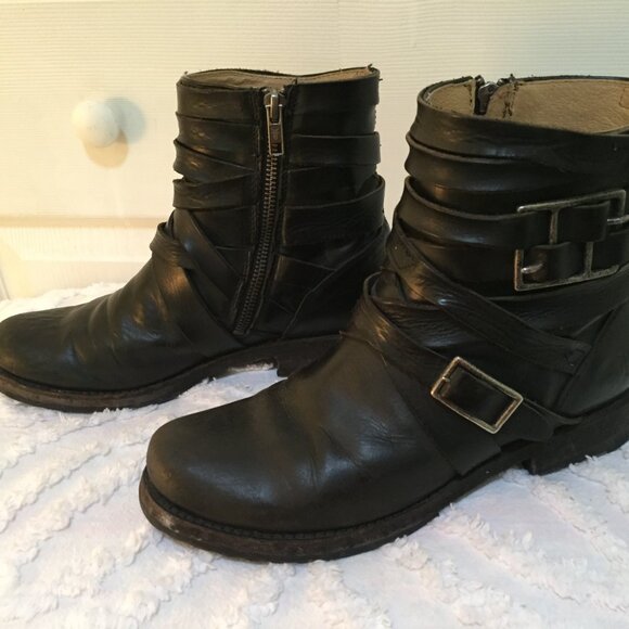 Frye Women’s Veronica Strappy Black Leather Moto Boot Size US 7.5 - Picture 1 of 16